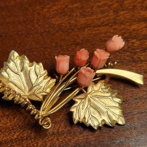 Vintage Carved Angel Skin Coral Rose Bud Bouquet Gold Tone or Plated Brooch Pin